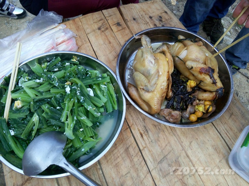 P41123-125211~01.jpg